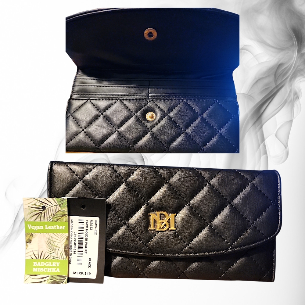 Badgley Mischka Quilted Black Clutch